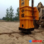 云南省宜良至石林高速采用中航液压夯实机施工